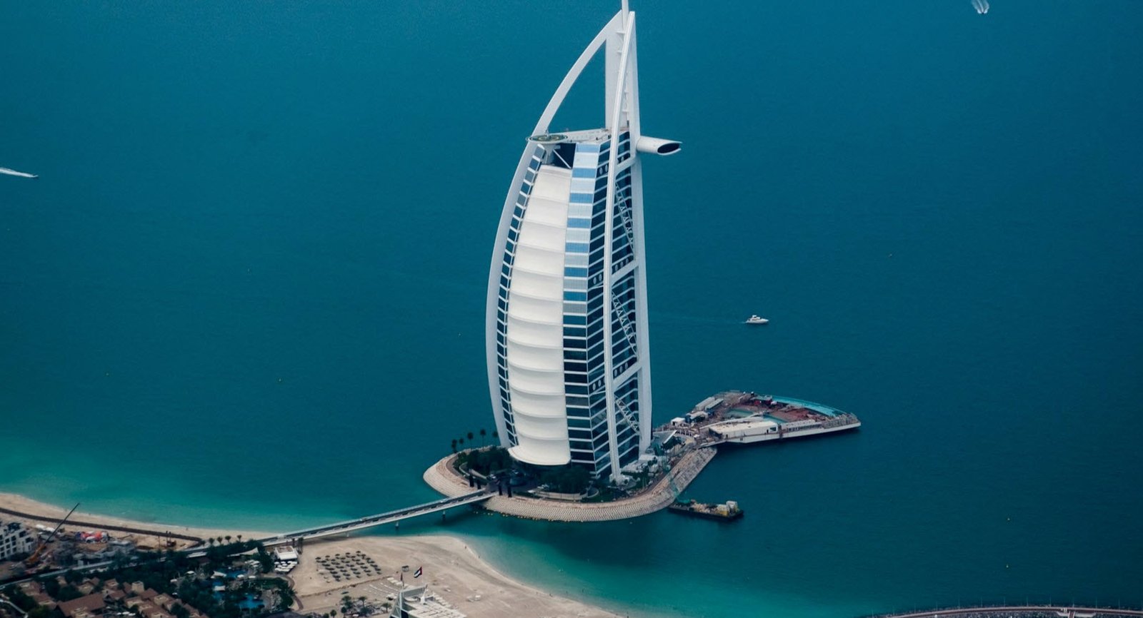 Pack Your Bags - Dubai Now Offers Single-Entry Tourist Visas Within 48 Hours